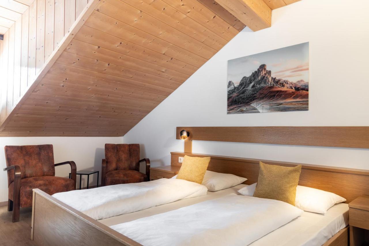 Garni Hotel Tauber Брессаноне Экстерьер фото